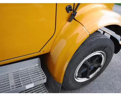 Fender Extension INTERNATIONAL 4600 Dutchers Inc   Heavy Truck Div  Ny