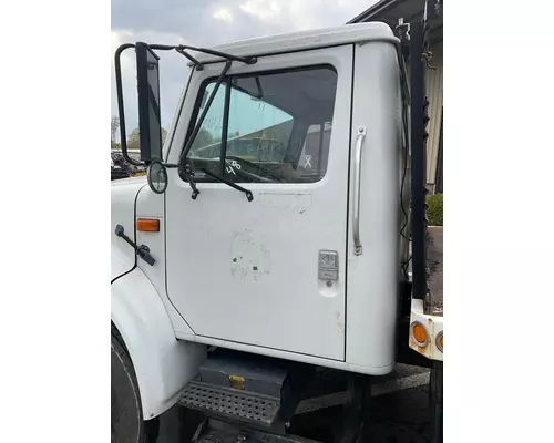 Fender Extension INTERNATIONAL 4600 Dutchers Inc   Heavy Truck Div  Ny