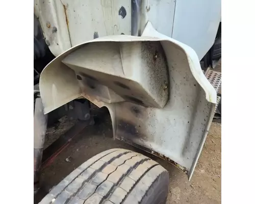 International 4600 Fender Extension