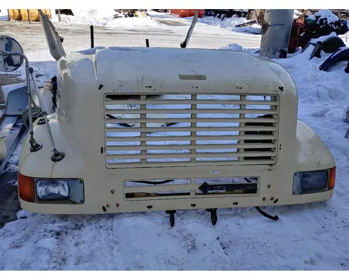 Hood INTERNATIONAL 4600 Truck Salvage International Inc