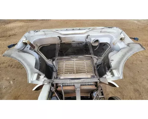 International 4600 Hood