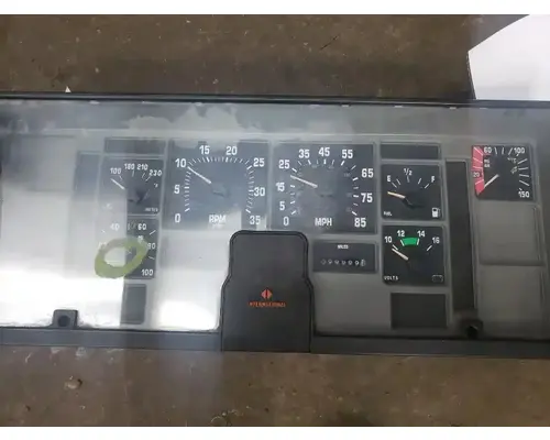 International 47/4900 Instrument Cluster