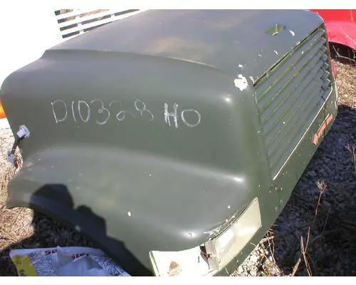 Hood INTERNATIONAL 47/4900 Dales Truck Parts, Inc.