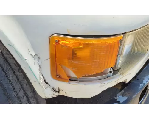 International 4700 LP Hood