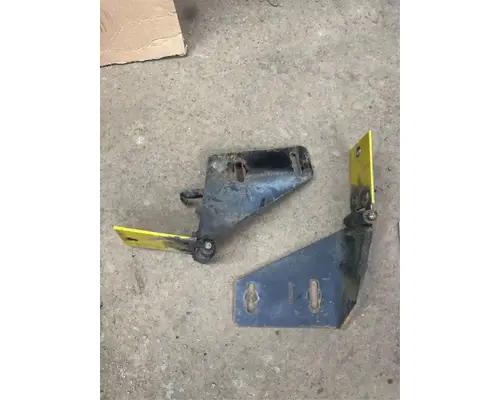 Hood Hinge International 4700 LOW PROFILE Casey's Truck Salvage World