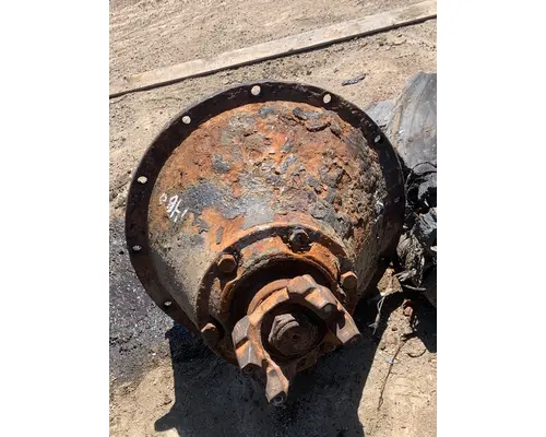 Rears (Rear) INTERNATIONAL 4700 LOW PROFILE Truck Salvage International Inc