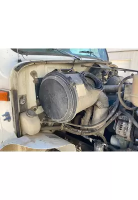 International 4700 Air Cleaner