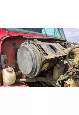 International 4700 Air Cleaner