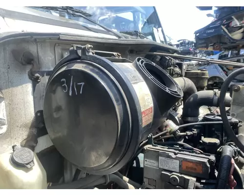 International 4700 Air Cleaner