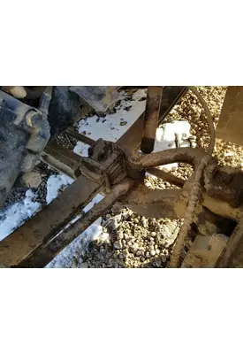 International 4700 Axle Assembly, Front (Steer)