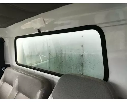 International 4700 Back Glass