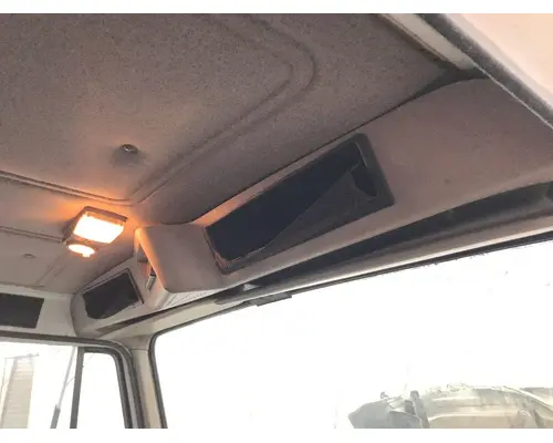 International 4700 Body, Misc. Parts