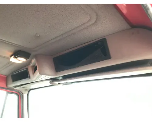 International 4700 Body, Misc. Parts