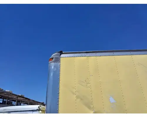 International 4700 Body  Bed