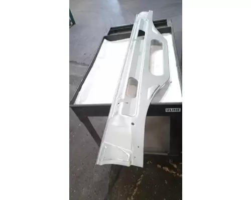 Body Parts, Misc. INTERNATIONAL 4700 Marshfield Transportation Products