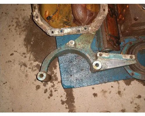 Brackets, Misc. INTERNATIONAL 4700 Crest Truck Parts