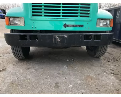 International 4700 Bumper Assembly, Front