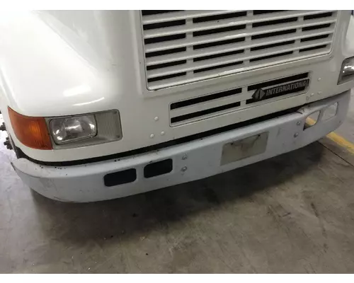 International 4700 Bumper Assembly, Front