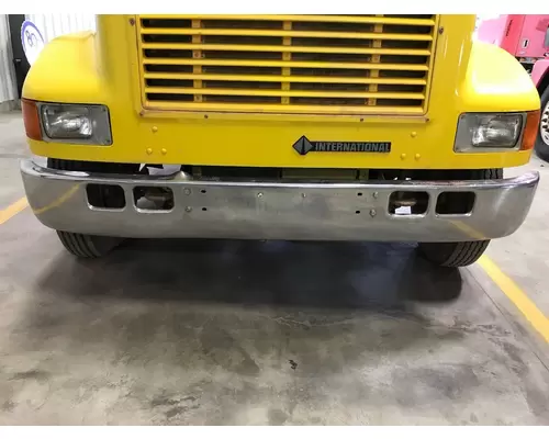 International 4700 Bumper Assembly, Front