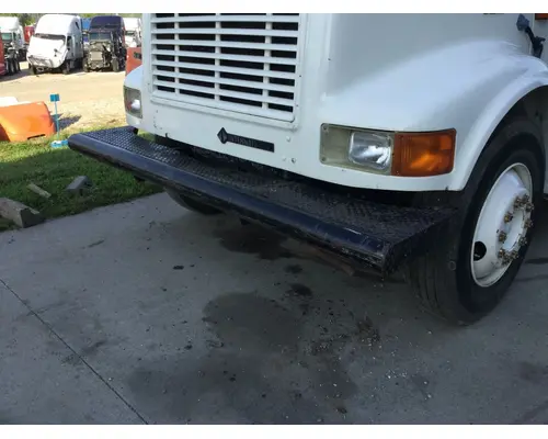 International 4700 Bumper Assembly, Front
