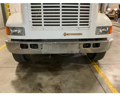 International 4700 Bumper Assembly, Front