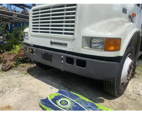 International 4700 Bumper Assembly, Front
