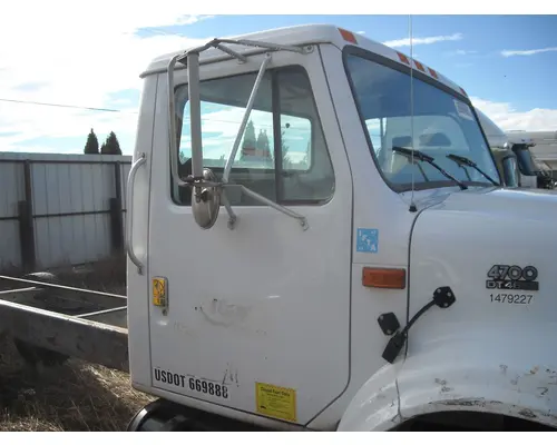 International 4700 Cab