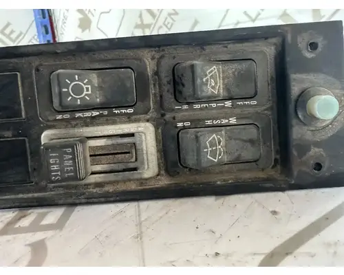 International 4700 Column Switch