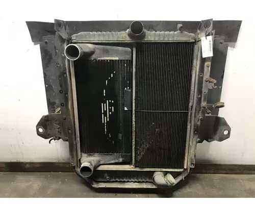 International 4700 Cooling Assembly. (Rad., Cond., ATAAC)