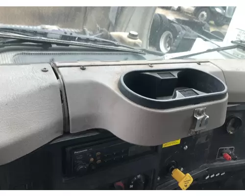 International 4700 Dash Assembly