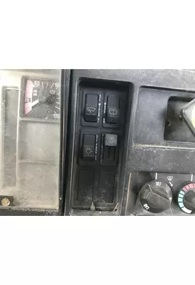 International 4700 Dash Assembly