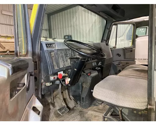 International 4700 Dash Assembly