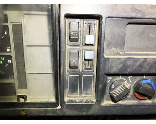International 4700 Dash Assembly