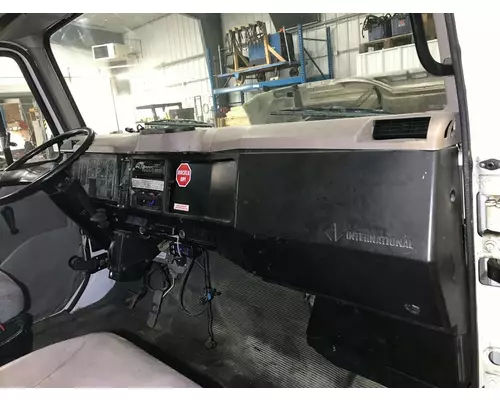 International 4700 Dash Assembly