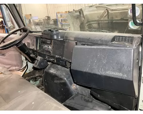 International 4700 Dash Assembly