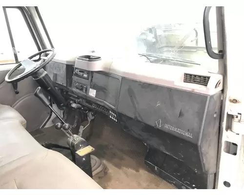 International 4700 Dash Assembly