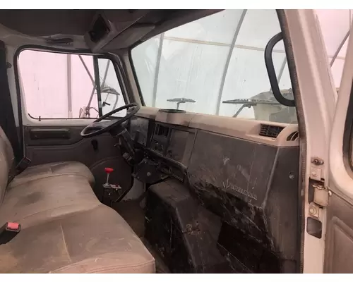 International 4700 Dash Assembly