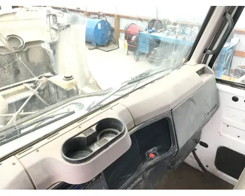 International 4700 Dash Assembly