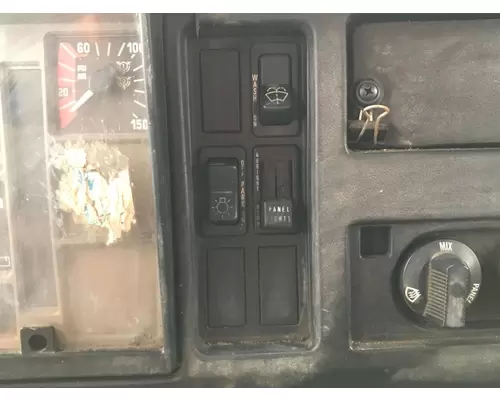 International 4700 Dash Assembly