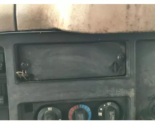 International 4700 Dash Assembly