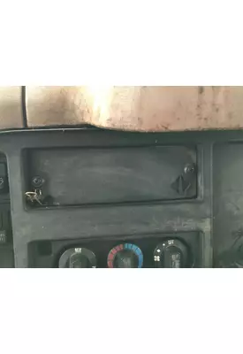 International 4700 Dash Assembly