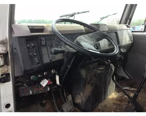 International 4700 Dash Assembly