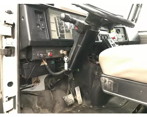 International 4700 Dash Assembly