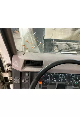 International 4700 Dash Assembly