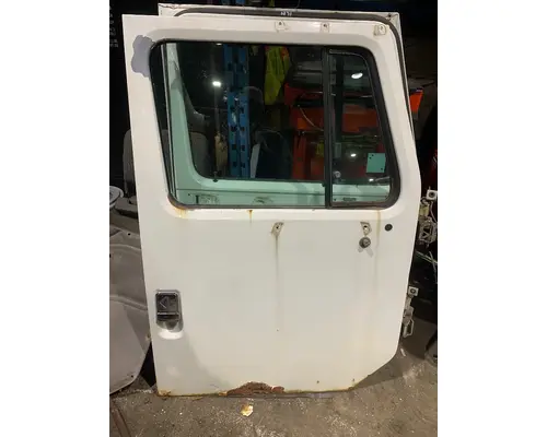 Door Assembly, Front INTERNATIONAL 4700 Truck Salvage International Inc