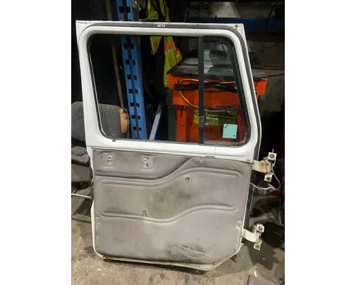 Door Assembly, Front INTERNATIONAL 4700 Truck Salvage International Inc