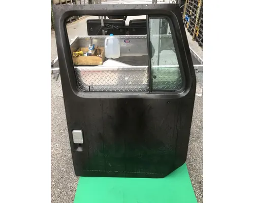 Door Assembly, Front INTERNATIONAL 4700 Marshfield Transportation Products
