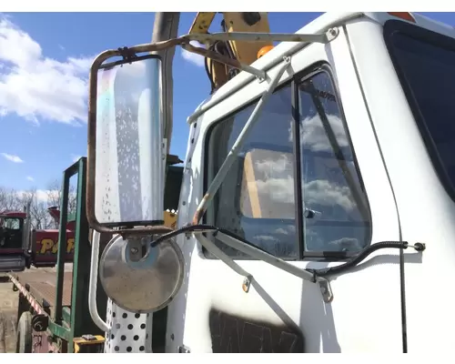 International 4700 Door Mirror