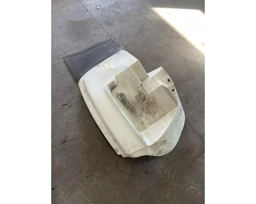 Fender Extension INTERNATIONAL 4700 Dutchers Inc   Heavy Truck Div  NY