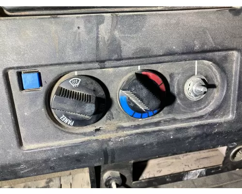 International 4700 Heater & AC Temperature Control